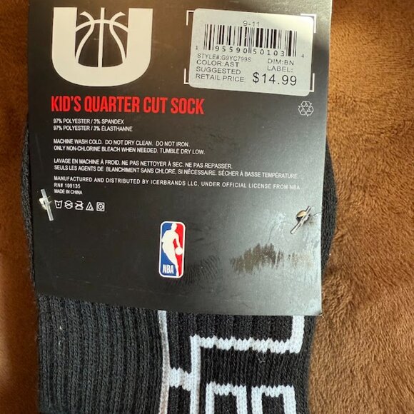 Brooklyn Nets NBA Logo Kid's 3 Pair Quarter Cut Socks - Picture 5 of 5